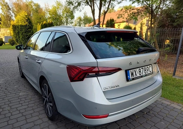 Skoda Octavia cena 96899 przebieg: 100000, rok produkcji 2021 z Golina małe 742